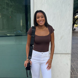 Meet your Posher, Carson